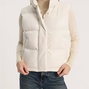 EXPRESS Faux Leather Cropped Puffer Vest
